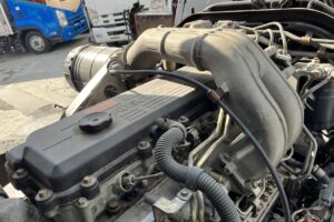 サムネイル: 平成16年　三菱　ファイター　４トンヒアブダンプ　土砂禁（車検令和7年10月）