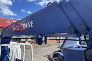 サムネイル: 平成23年　デュトロ３トン４段クレーンロング ラジコン・フックイン　荷台・下廻り塗装済み