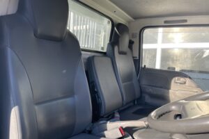 サムネイル: 平成23年　エルフ２トンダンプ　全塗装済み　車検1年付　コボレーン　フル装備　ETC　５MT