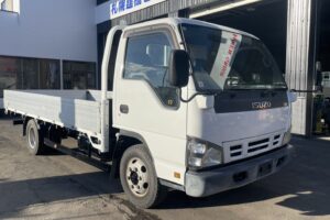 サムネイル: 平成18年　エルフ２トン平ワイドロング　アルミアオリ
