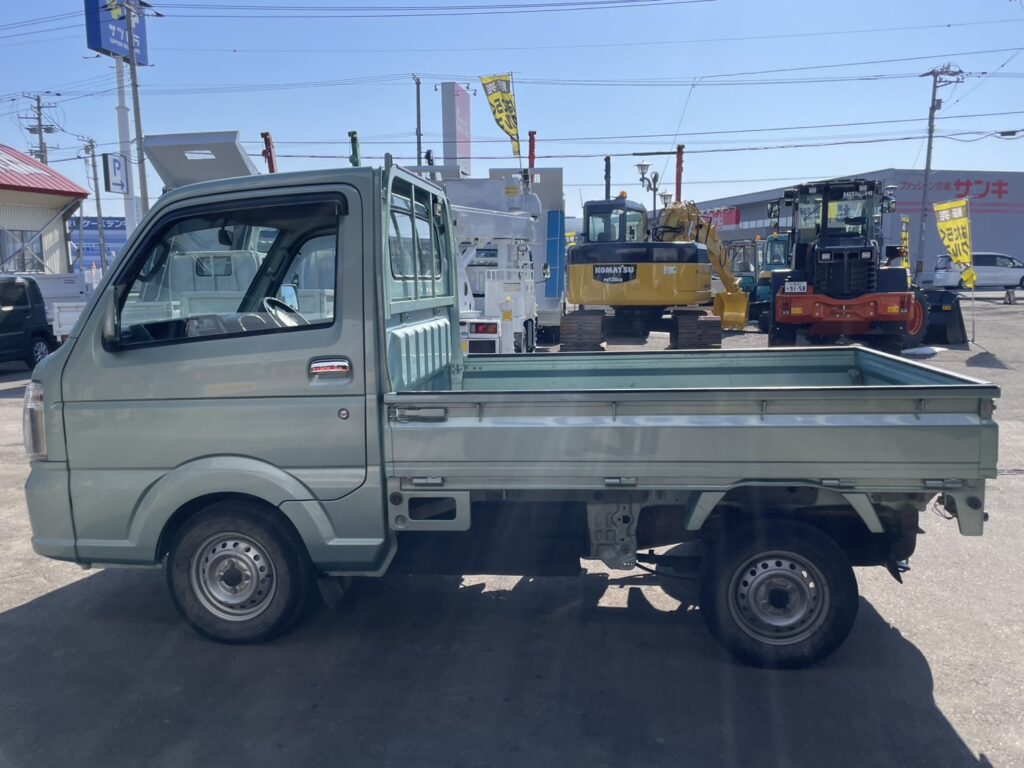 平成29年　キャリイ軽トラック　４WD　車検2年付