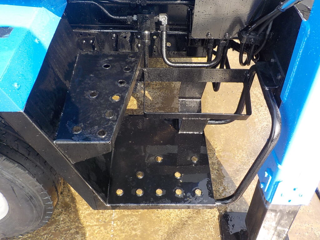 平成20年　キャンター 11.9ｍ高所作業車　ＦＲＰバケット