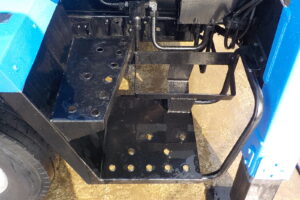 サムネイル: 平成20年　キャンター 11.9ｍ高所作業車　ＦＲＰバケット