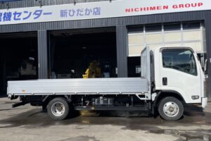 サムネイル: 平成30年　エルフ２トン平ロング　アルミアオリ　４WD　車検令和7年9月