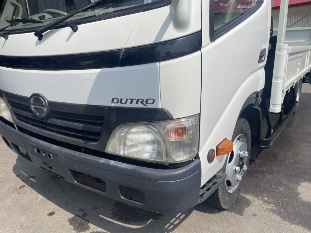 平成22年　デュトロ1.8トン平　ワイドロング　パワーゲート　荷台・下廻り塗装済