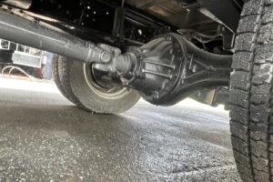 サムネイル: 平成22年　デュトロ1.8トン平　ワイドロング　パワーゲート　荷台・下廻り塗装済