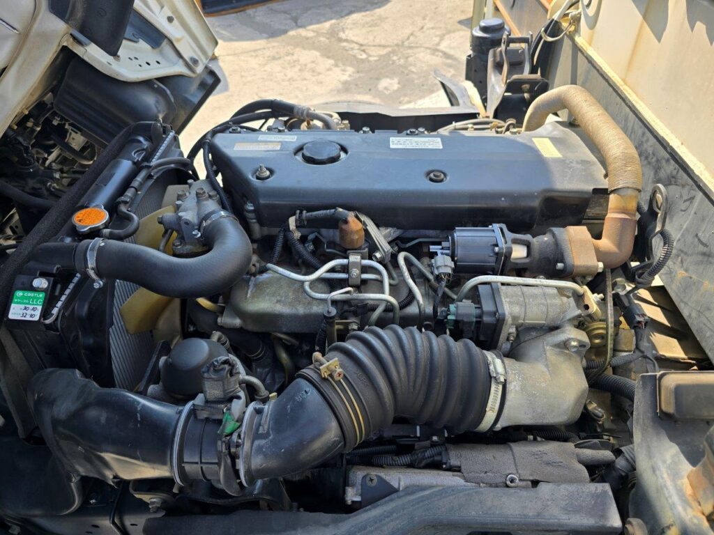平成18年　いすゞ　エルフ　14.6ｍ高所作業車　電工仕様・ウィンチ付（車検2年付）