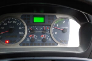 サムネイル: 平成22年　レンジャー 8.2立米 プレス式パッカー車
