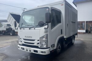 平成27年　エルフ２トンパネル　４WD　荷台・下廻り塗装済み　車検1年付