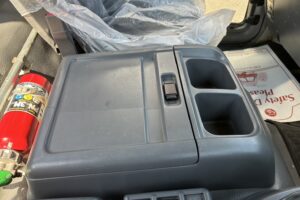 サムネイル: 平成20年　いすゞ　フォワード　４トン４段クレーン　フックイン（車検1年付）