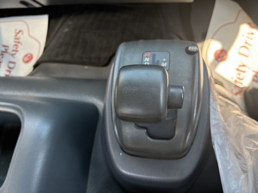 平成20年　いすゞ　フォワード　４トン４段クレーン　フックイン（車検1年付）