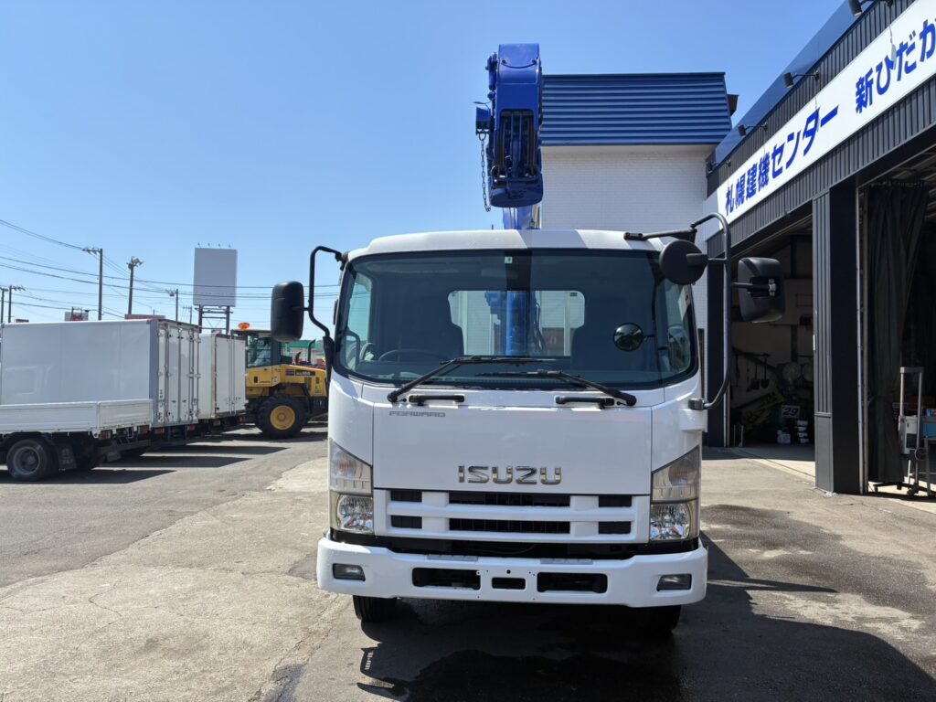 平成20年　いすゞ　フォワード　４トン４段クレーン　フックイン（車検1年付）