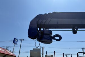 サムネイル: 平成20年　いすゞ　フォワード　４トン４段クレーン　フックイン（車検1年付）