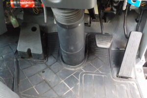 サムネイル: 平成30年　タイタン 1.5ｔ平　★4ＷＤ★パワーゲート付★車検令和8年3月★