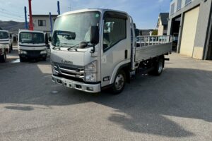 平成29年  エルフ2ｔ平  4ＷＤ！！
