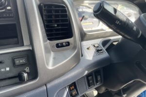 サムネイル: 平成20年　レンジャー４トンセーフティーローダー　ウインチ・スライドラジコン付　