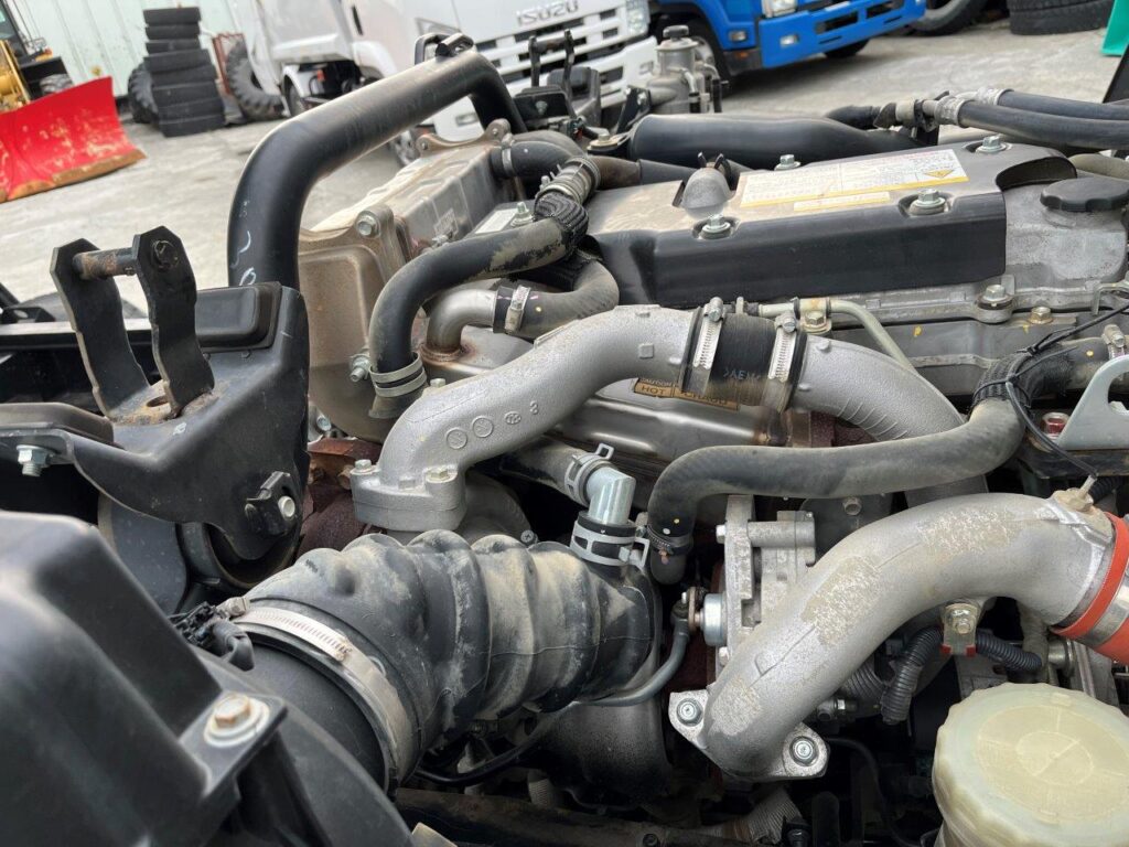 平成29年　いすゞ　フォワード　４トンダンプ　Ｌゲート（車検令和7年11月）
