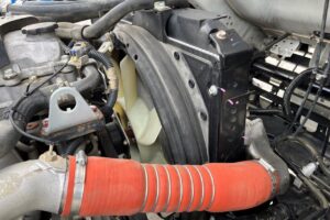 サムネイル: 平成29年　いすゞ　フォワード　４トンダンプ　Ｌゲート（車検令和7年11月）
