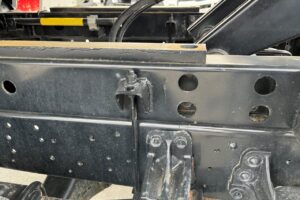 サムネイル: 平成29年　いすゞ　フォワード　４トンダンプ　Ｌゲート（車検令和7年11月）