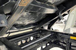 サムネイル: 平成29年　いすゞ　フォワード　４トンダンプ　Ｌゲート（車検令和7年11月）