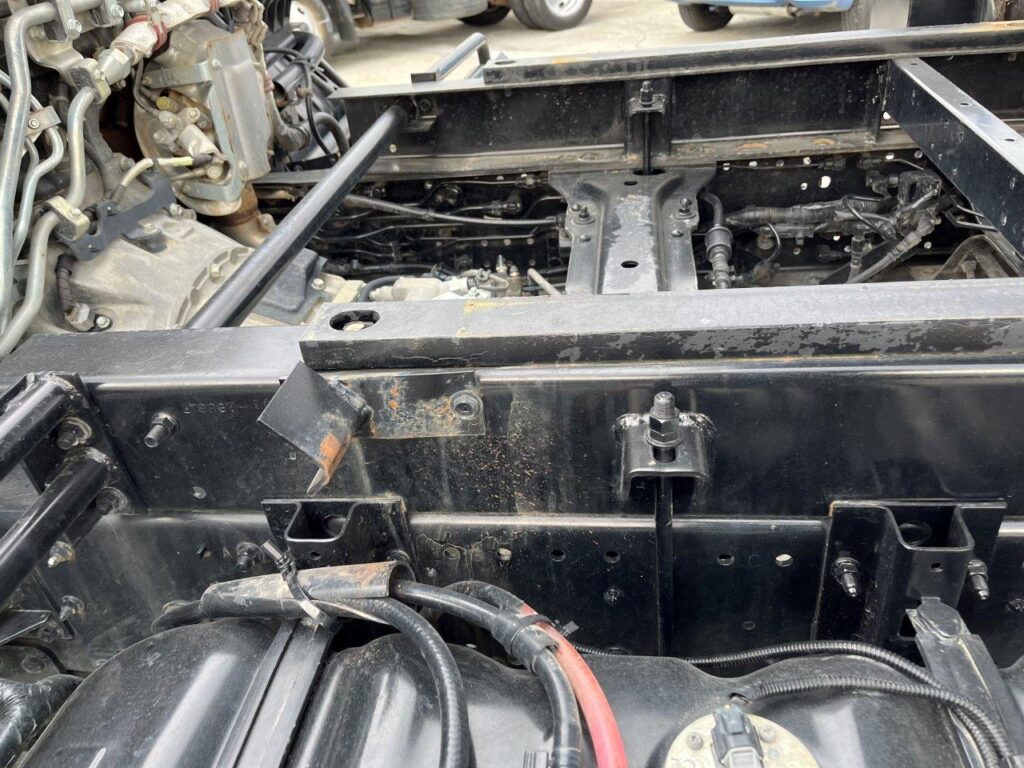 平成29年　いすゞ　フォワード　４トンダンプ　Ｌゲート（車検令和7年11月）