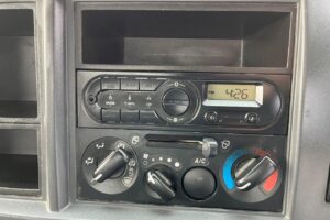 サムネイル: 平成29年　いすゞ　フォワード　４トンダンプ　Ｌゲート（車検令和7年11月）