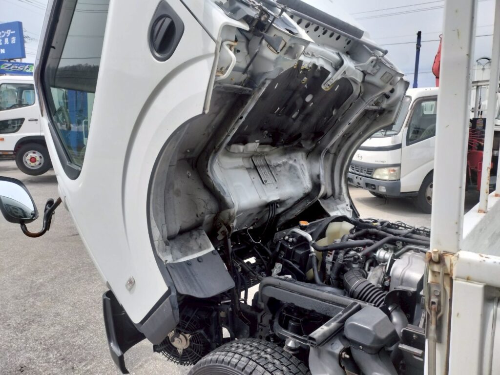 平成20年　エルフ 1.4ｔ平　4ＷＤ！！