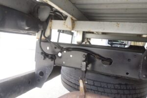 サムネイル: 平成20年　エルフ 1.4ｔ平　4ＷＤ！！