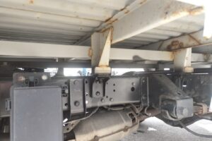 サムネイル: 平成20年　エルフ 1.4ｔ平　4ＷＤ！！