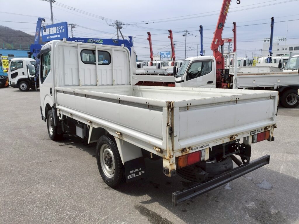平成20年　エルフ 1.4ｔ平　4ＷＤ！！