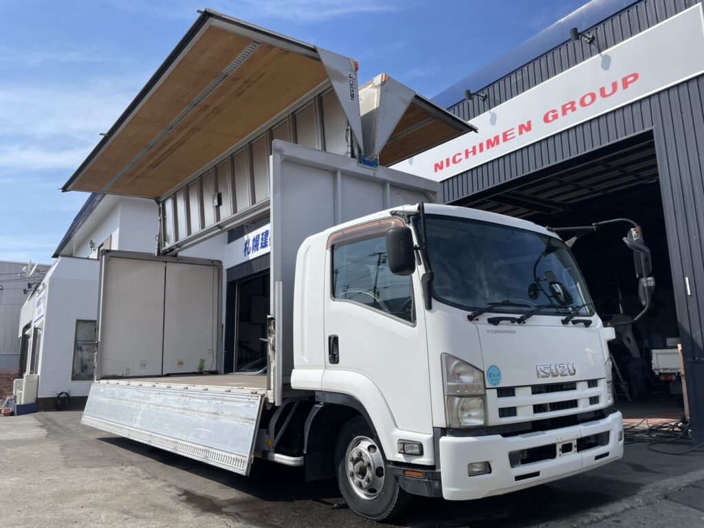 平成24年　フォワード４トンアルミウィングパワーゲート・ベッド付　車検1年付