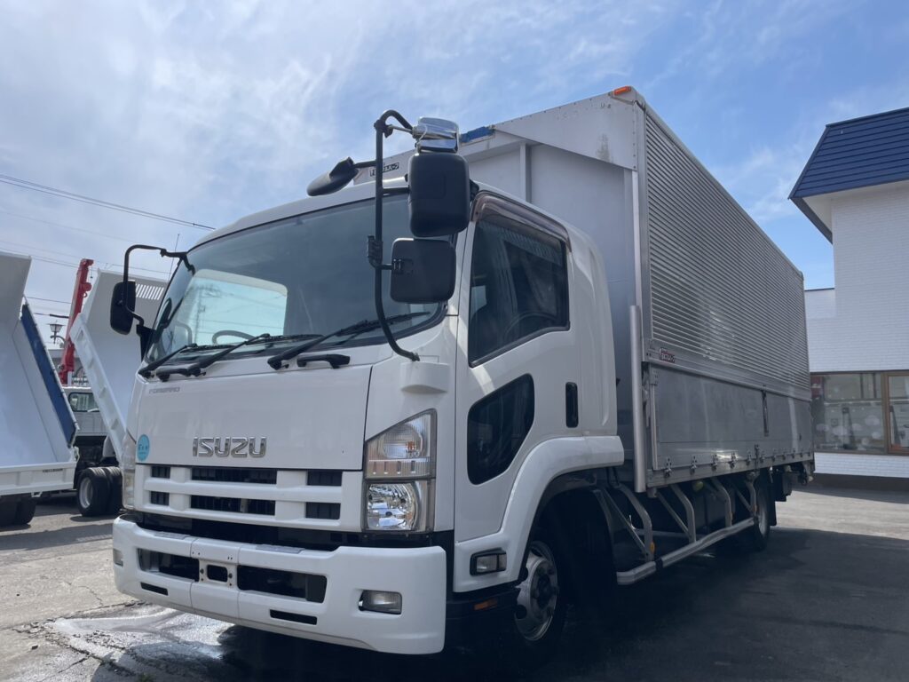 平成24年　フォワード４トンアルミウィングパワーゲート・ベッド付　車検1年付