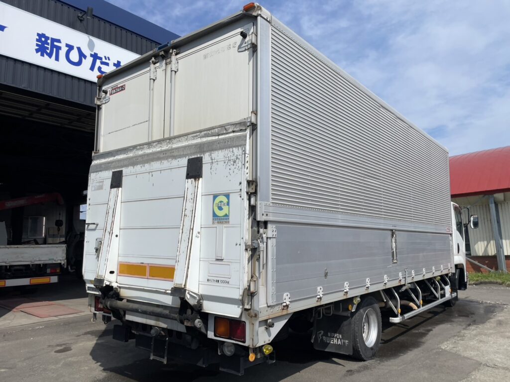 平成24年　フォワード４トンアルミウィングパワーゲート・ベッド付　車検1年付
