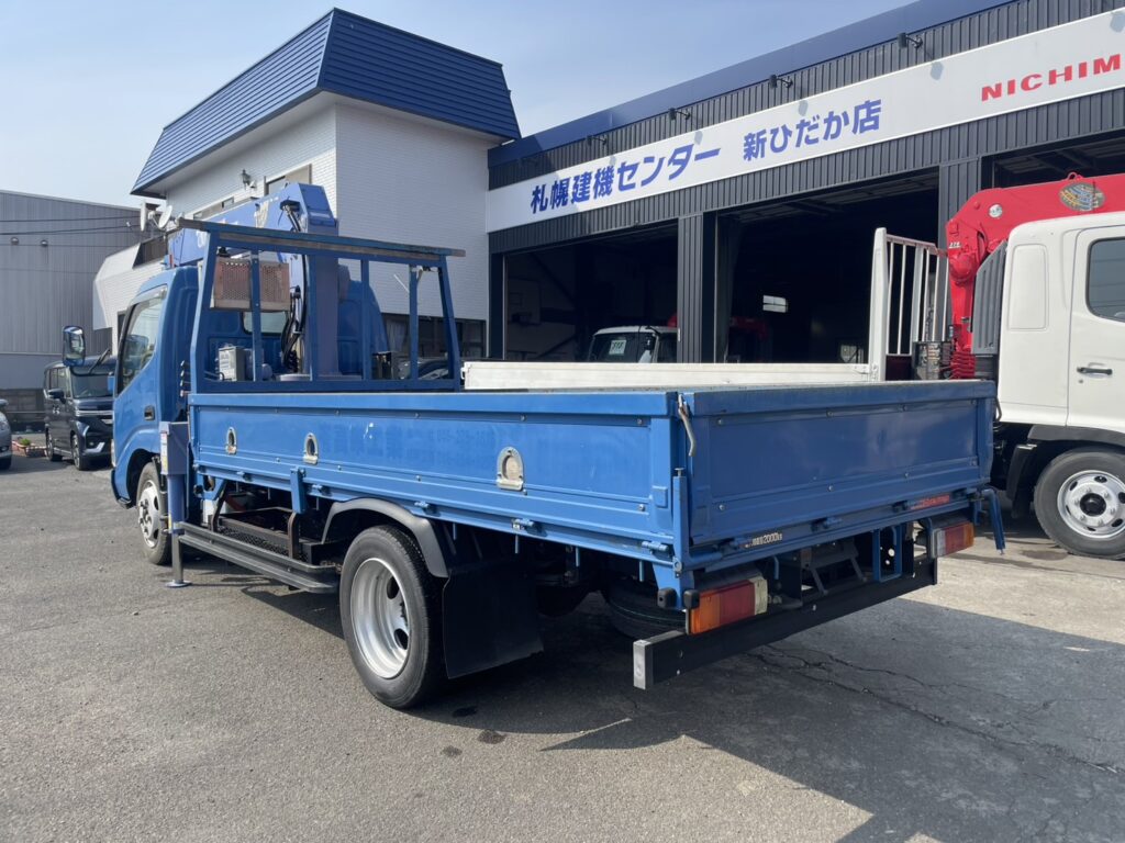 平成19年　デュトロ２トン４段クレーンロングラジコン　フックイン　走行３万キロ！！