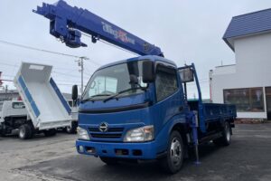 平成19年　デュトロ２トン４段クレーンロングラジコン フックイン 塗装済み