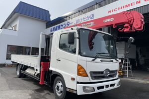 サムネイル: 平成19年　レンジャー４トン４段クレーンロングラジコン　ベッド付　アルミアオリ