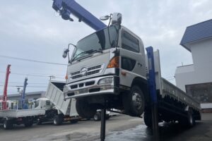平成22年　レンジャー４トン４段クレーンロング ロングジャッキ ラジコン　車検令和8年3月