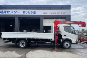 サムネイル: 平成20年　デュトロ3.5トン5段クレーンワイドロング ラジコン 荷台・クレーン・下廻り塗装済み