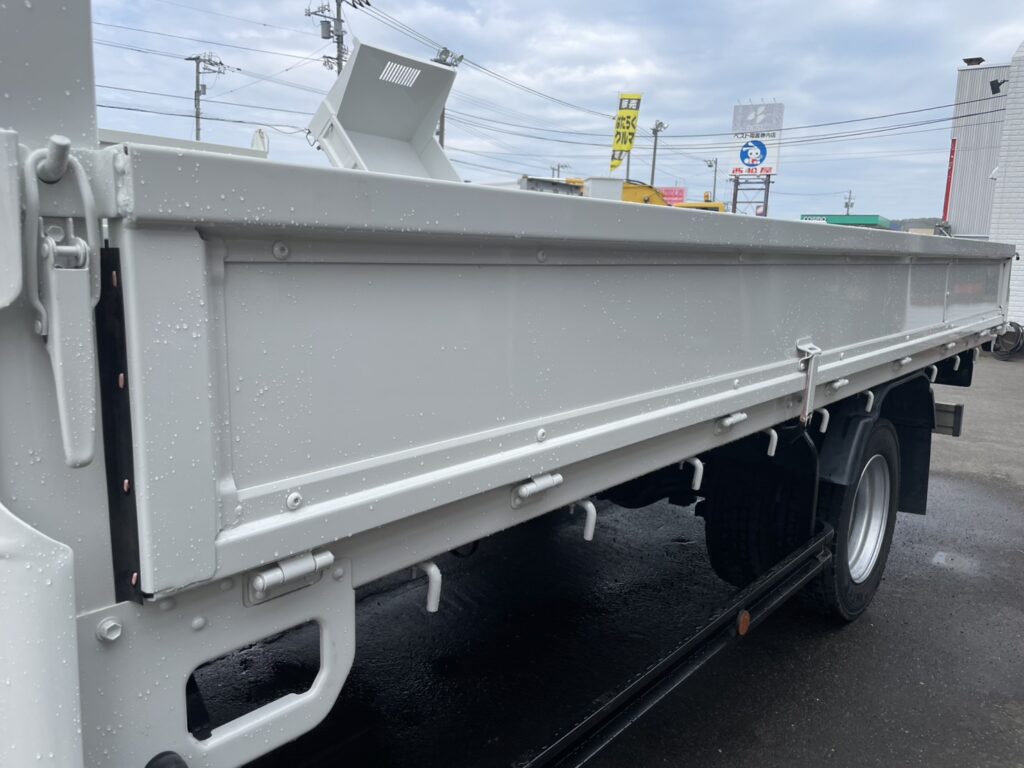 平成20年　デュトロ3.5トン5段クレーンワイドロング ラジコン 荷台・クレーン・下廻り塗装済み