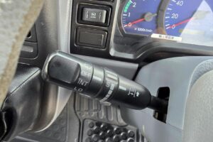 サムネイル: 平成19年　三菱　キャンター　11.9ｍ高所作業車　スチールバケット・張り出し不要アウトリガー（車検2年付）