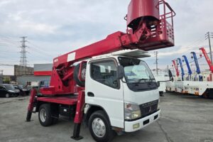 サムネイル: 平成19年　三菱　キャンター　11.9ｍ高所作業車　スチールバケット・張り出し不要アウトリガー（車検2年付）