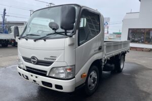 平成24年　デュトロ２トン平　４WD　荷台・下廻り塗装済み