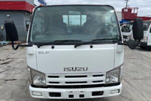 サムネイル: 平成25年　いすゞ　エルフ　1.5トン平　4WD・シングルタイヤ（小型貨物・4ナンバー）（車検1年付）