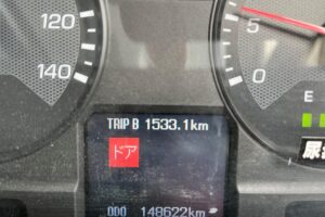 サムネイル: 平成29年　三菱　ファイター　４トン平　ナビ・ベッド付（車検1年付）