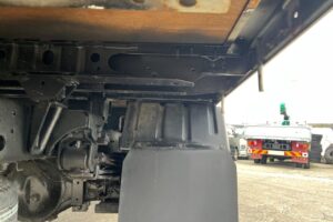 サムネイル: 平成24年　トヨタ　ダイナ　２トン平ロング（車検1年付）