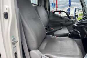 サムネイル: 平成24年　トヨタ　ダイナ　２トン平ロング（車検1年付）