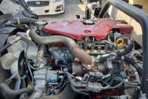 サムネイル: 平成27年　日野　デュトロ　２トン平ワイドロング　オートマ（車検1年付）