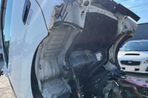 サムネイル: 平成27年　日野　デュトロ　２トン平ワイドロング　オートマ（車検1年付）