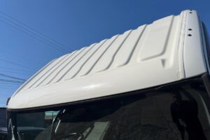 サムネイル: 平成27年　日野　デュトロ　２トン平ワイドロング　オートマ（車検1年付）