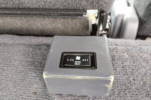 サムネイル: 平成２４年　キャンター　１．８トン　ＷキャブＰ／Ｇ　４ＷＤ！！　
